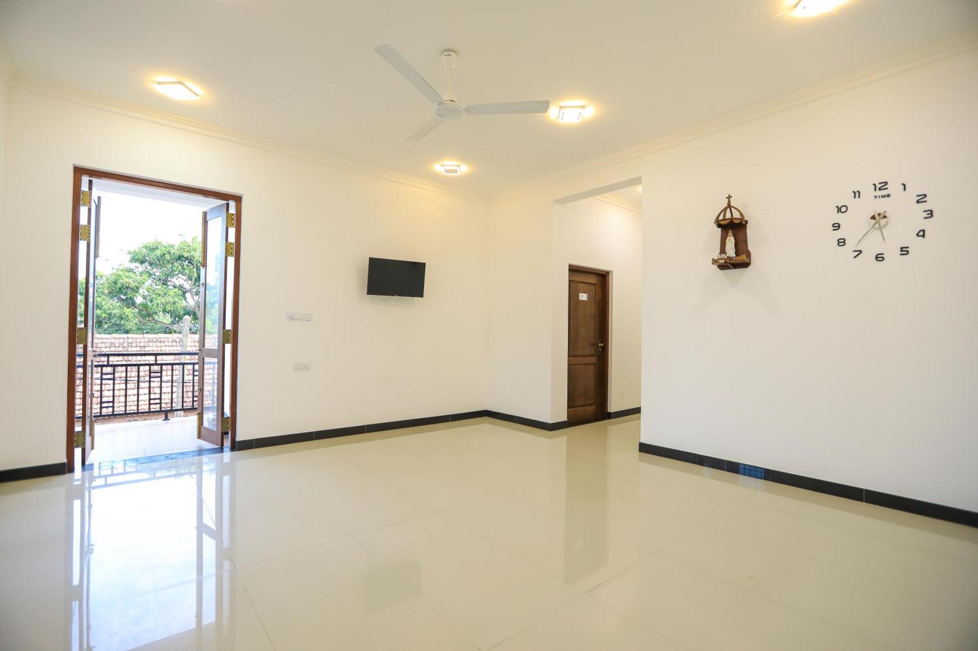 D Marit Motel เนกอมโบ ภายนอก รูปภาพ