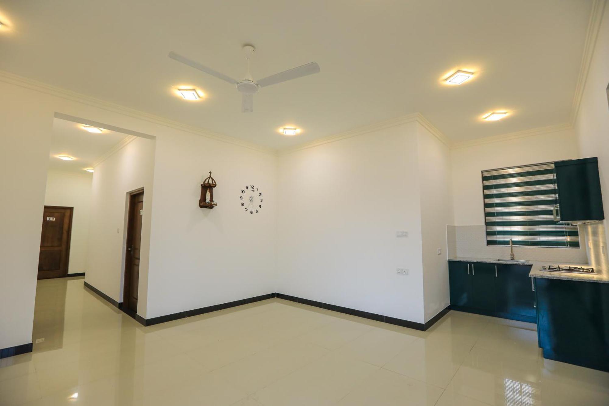 D Marit Motel เนกอมโบ ภายนอก รูปภาพ